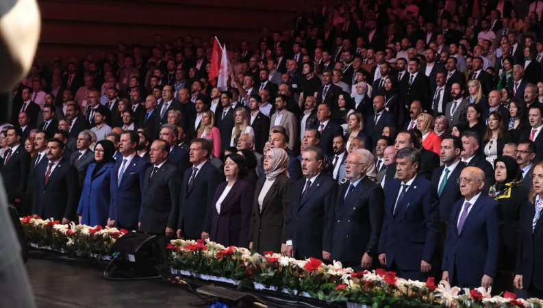 13. Olağan Büyük Kurultayımız Büyük Bir Coşkuyla Yapıldı
